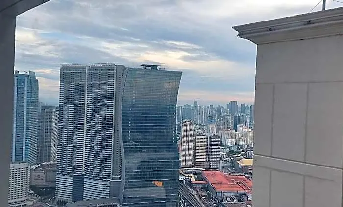 Spacious 4* Manila
